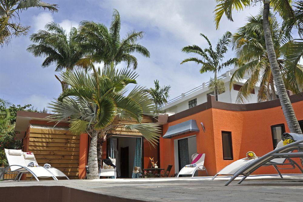Flowers Of Paradise Pereybere Beach Exterior foto