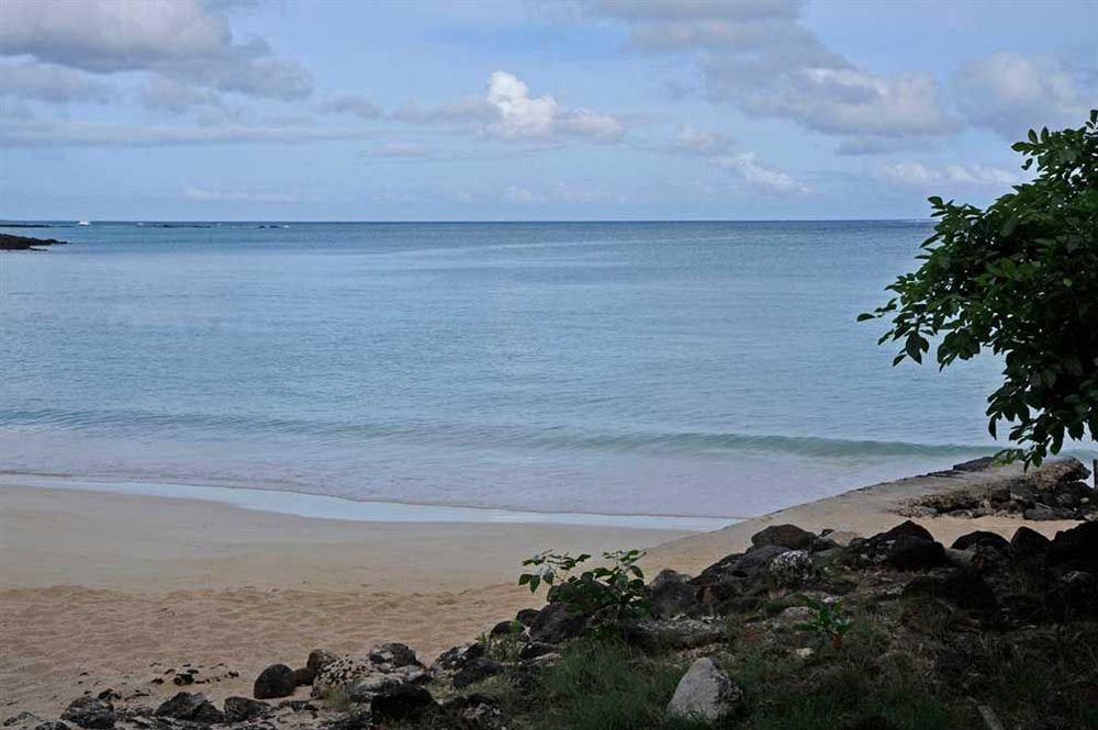 Flowers Of Paradise Pereybere Beach Exterior foto