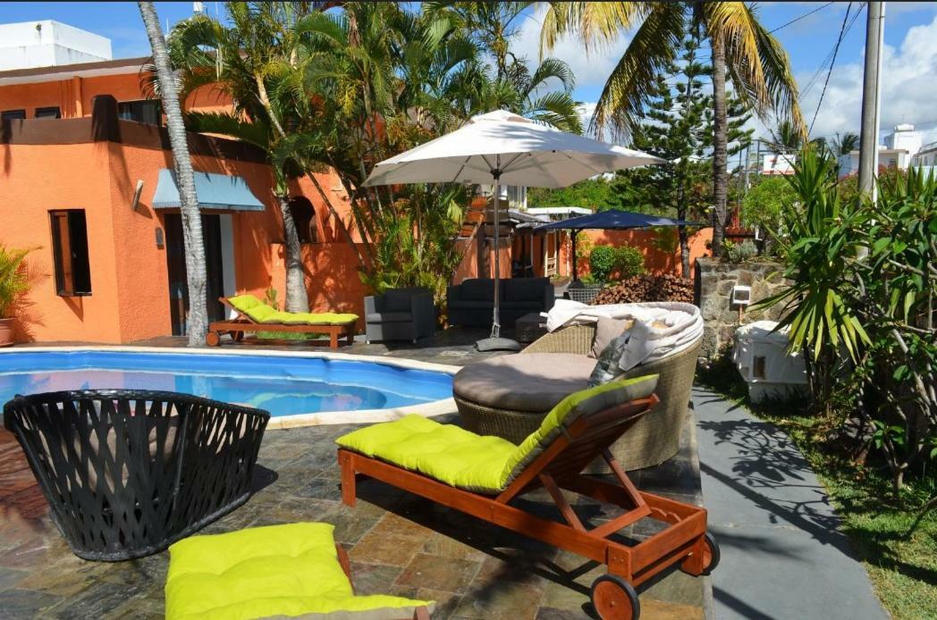 Flowers Of Paradise Pereybere Beach Exterior foto